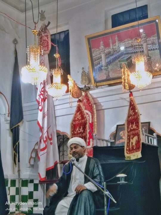 হুসাইনির চেতনা ও আবেগ; কলকাতা, পশ্চিমবঙ্গ, ভারতে জমকালো শোকযাত্রা ও শোকানুষ্ঠান/ছবি