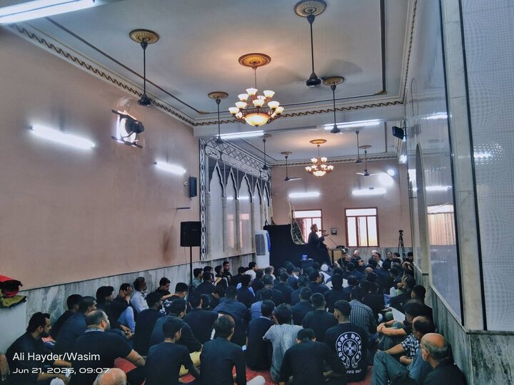 হুসাইনির চেতনা ও আবেগ; কলকাতা, পশ্চিমবঙ্গ, ভারতে জমকালো শোকযাত্রা ও শোকানুষ্ঠান/ছবি