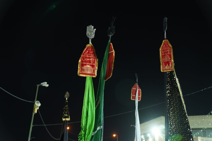 تصاویر / قم المقدسہ میں آٹھ محرم الحرام کے موقع پر مجمع علماء و طلابِ ہند مقیم قم کے زیرِ اہتمام ایک عظیم الشان جلوسِ عزا برآمد ہوا