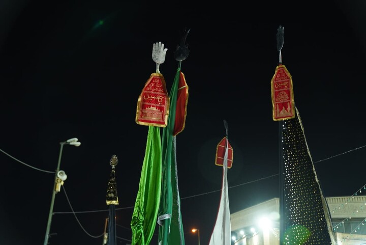 تصاویر / قم المقدسہ میں آٹھ محرم الحرام کے موقع پر مجمع علماء و طلابِ ہند مقیم قم کے زیرِ اہتمام ایک عظیم الشان جلوسِ عزا برآمد ہوا