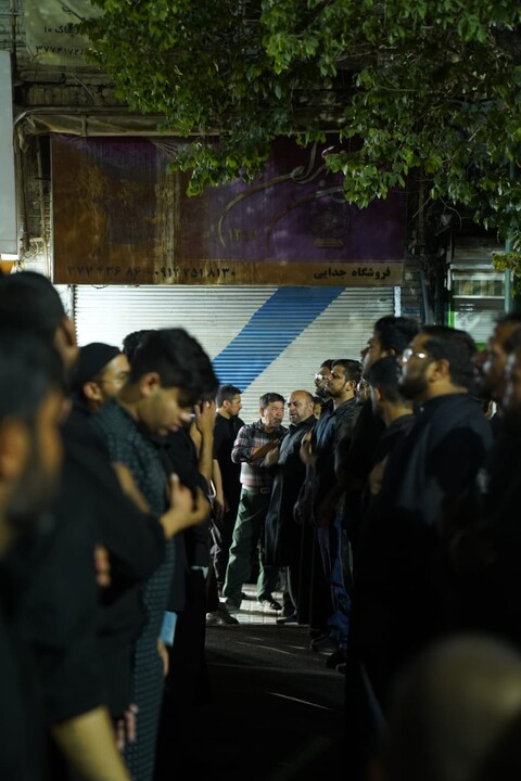 تصاویر / قم المقدسہ میں آٹھ محرم الحرام کے موقع پر مجمع علماء و طلابِ ہند مقیم قم کے زیرِ اہتمام ایک عظیم الشان جلوسِ عزا برآمد ہوا