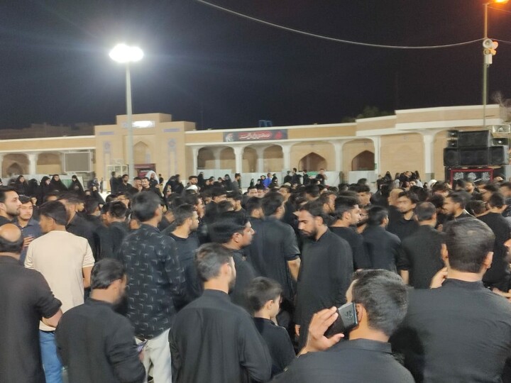 تصاویر / قم المقدسہ میں آٹھ محرم الحرام کے موقع پر مجمع علماء و طلابِ ہند مقیم قم کے زیرِ اہتمام ایک عظیم الشان جلوسِ عزا برآمد ہوا
