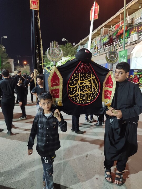 تصاویر / قم المقدسہ میں آٹھ محرم الحرام کے موقع پر مجمع علماء و طلابِ ہند مقیم قم کے زیرِ اہتمام ایک عظیم الشان جلوسِ عزا برآمد ہوا