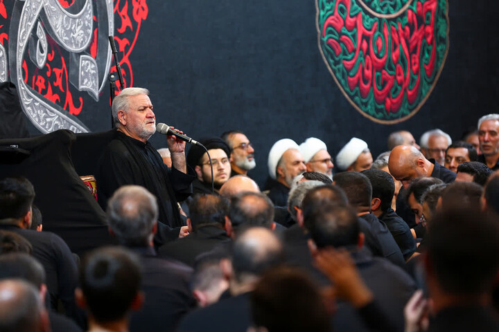 تصاویر | اقامه نماز ظهر و عصر تاسوعای حسینی در تبریز