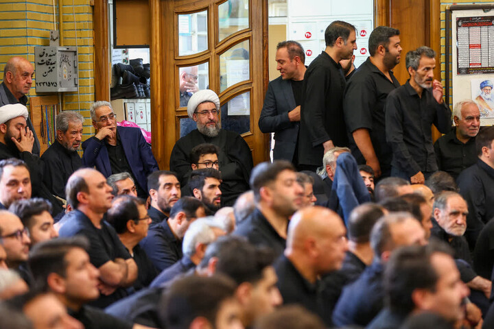 تصاویر | مراسم هیئت زنجیرزنان محله خیابان تبریز
