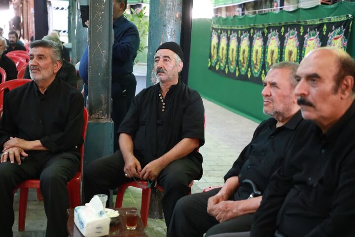 تصاویر/ مراسم عزاداری روز تاسوعا در تکیه پهنه بازار سمنان