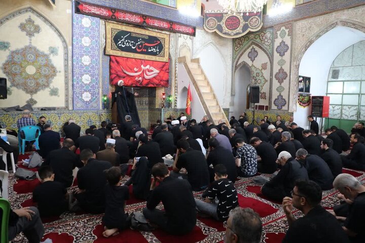 تصاویر/ مراسم عزای تاسوعای حسینی در مسجد امام خمینی(ره) سمنان
