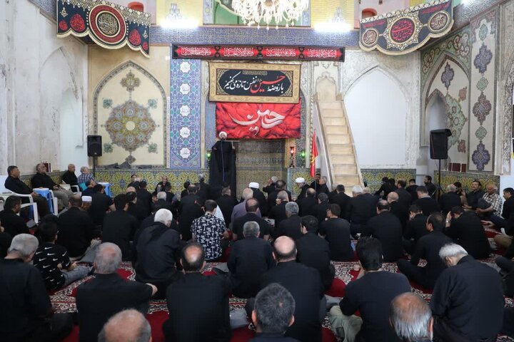 تصاویر/ مراسم عزای تاسوعای حسینی در مسجد امام خمینی(ره) سمنان