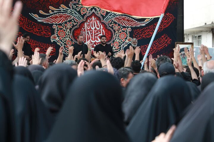 تصاویر/ "نخل‌گردانی" تکیه جهادیه سمنان در روز تاسوعا