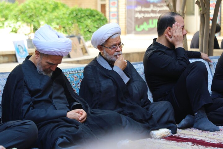 تصاویر/ نهمین روز مجلس عزاداری محرم حوزه علمیه استان یزد برگزار شد