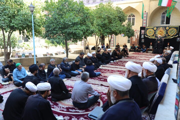تصاویر/ نهمین روز مجلس عزاداری محرم حوزه علمیه استان یزد برگزار شد