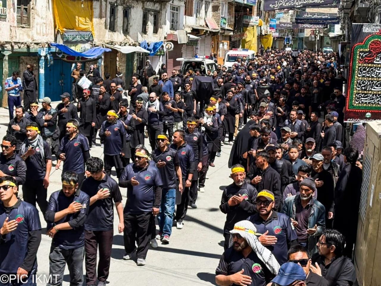 کرگل میں حضرت علی اکبرؑ کی یاد میں عظیم جلوسِ عزا، فلسطین و ایران سے یکجہتی کا اظہار