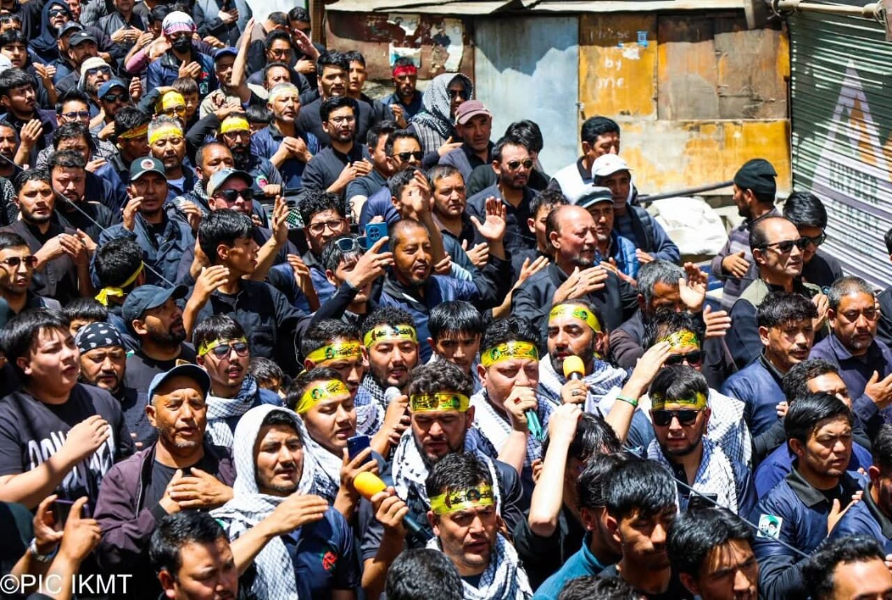کرگل میں حضرت علی اکبرؑ کی یاد میں عظیم جلوسِ عزا، فلسطین و ایران سے یکجہتی کا اظہار