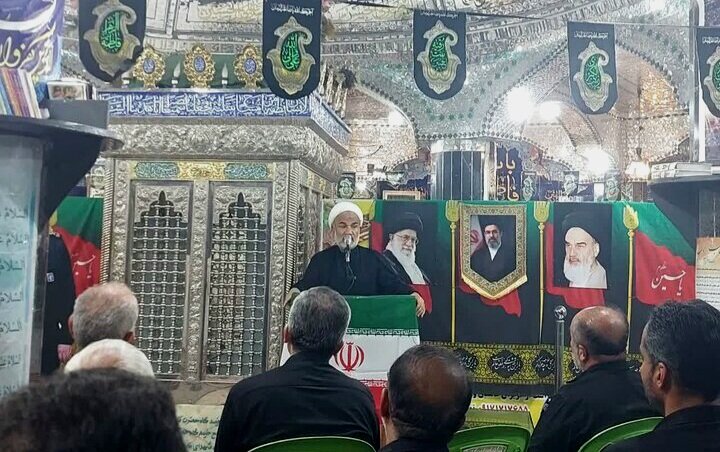 همه اقشار جامعه منادی وحدت باشند
