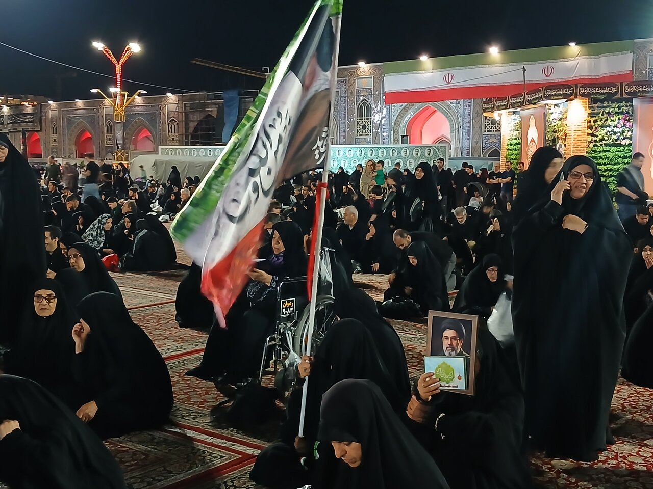 مراسم عزاداری شب عاشورا در صحن پیامبراعظم حرم مطهر رضوی