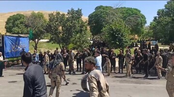 فیلم | مراسم عزاداری ظهر عاشورا در رومشکان