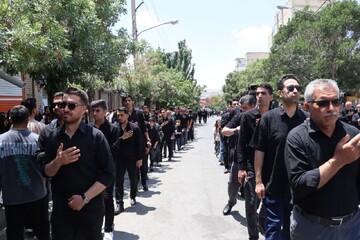 فیلم| اقامه عزای روز عاشورا در شهرستان قروه