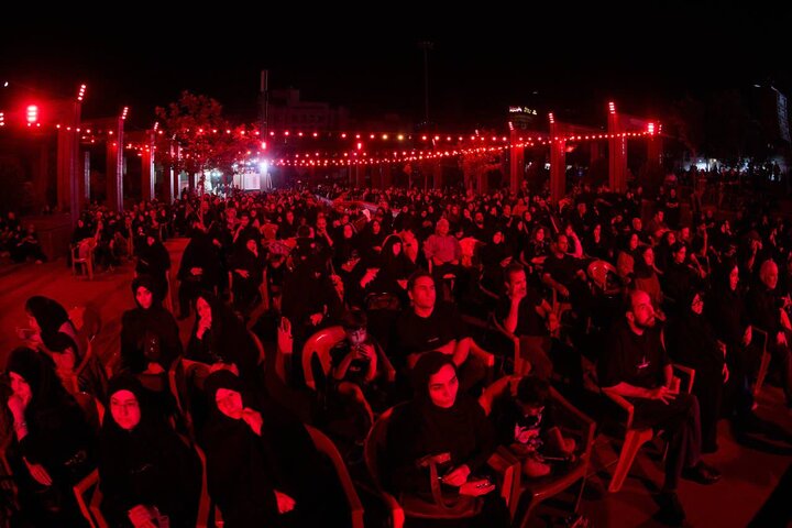 تصاویر/ عزاداری شب عاشورای حسینی در امامزاده صالح(ع)