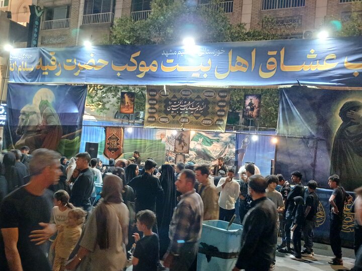 تصاویر/عزاداری شب عاشورا از اجتماعات مردمی مشهد