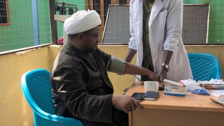 Naibu Mudiri wa Hawza ya Imam Swadiq (as) Aongoza Zoezi la Uchangiaji Damu Jijini Dar es Salaam
