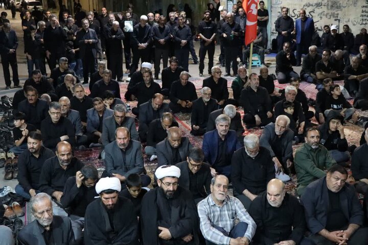 تصاویر/ اجتماع مردمی در حمایت از نظام اسلامی و نیروهای مسلح در تکاب