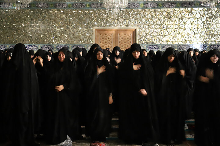 عزاداری دختران نوجوان در سوگ سالار شهیدان در هیأت معصومانه