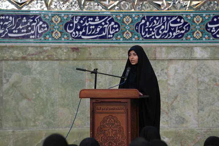 عزاداری دختران نوجوان در سوگ سالار شهیدان در هیأت معصومانه