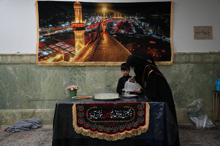 عزاداری دختران نوجوان در سوگ سالار شهیدان در هیأت معصومانه
