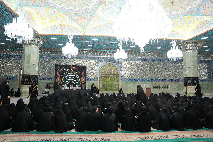 عزاداری دختران نوجوان در سوگ سالار شهیدان در هیأت معصومانه