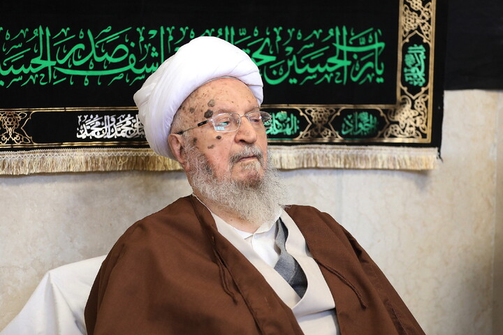 تصاویر/ مراسم عزادرای روز عاشورا در بیت آیت الله العظمی مکارم شیرازی