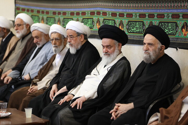 تصاویر/ مراسم عزادرای روز عاشورا در بیت آیت الله العظمی مکارم شیرازی
