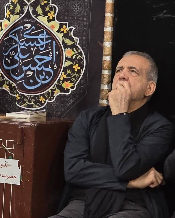 تصاویر/ حضور رییس جمهور پزشکیان در آیین‌های عاشورایی تبریز
