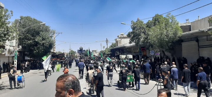 تصاویر/مراسم عزاداری ظهر عاشورا در دورود