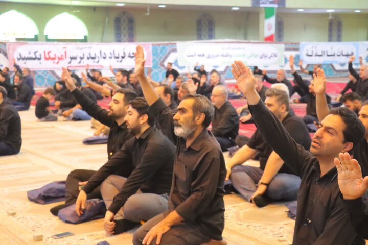 تصاویر/ عزاداری و اقامه نماز ظهر عاشورا در اسلامشهر