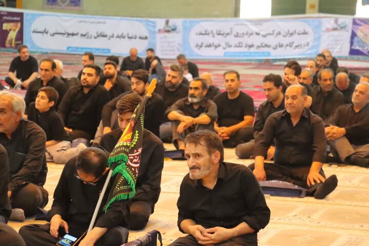 تصاویر/ عزاداری و اقامه نماز ظهر عاشورا در اسلامشهر