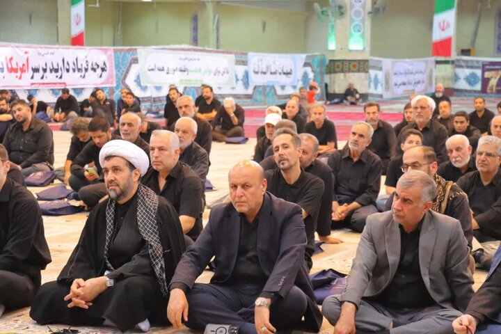 تصاویر/ عزاداری و اقامه نماز ظهر عاشورا در اسلامشهر
