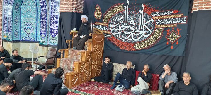 تصاویر/ مراسم سوگواری عاشورای حسینی در مساجد شهرستان خوی