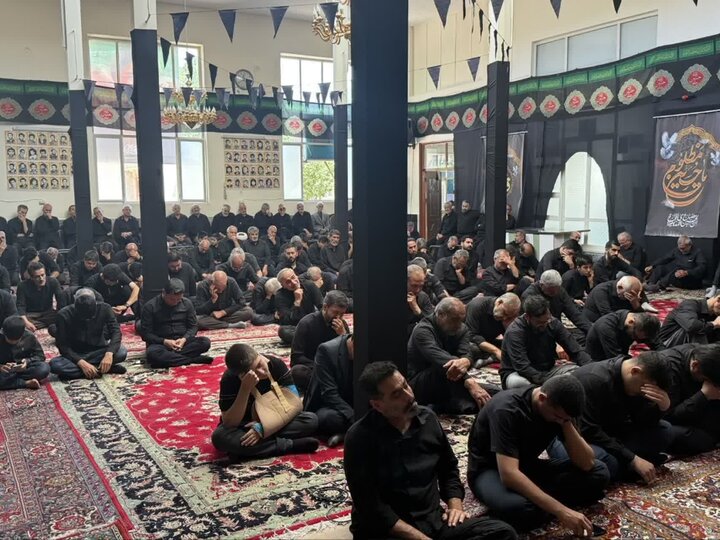 تصاویر/ مراسم سوگواری عاشورای حسینی در مساجد شهرستان خوی