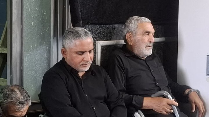 فیلم | مراسم عزاداری عاشورای حسینی از طرف نماینده ولی فقیه در کاشان در مسجد صادقیه