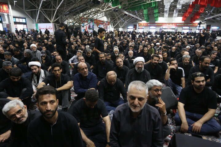 تصاویر / قافله عزا و حماسه رزمندگان اسلام اصفهان در روز عاشورای حسینی