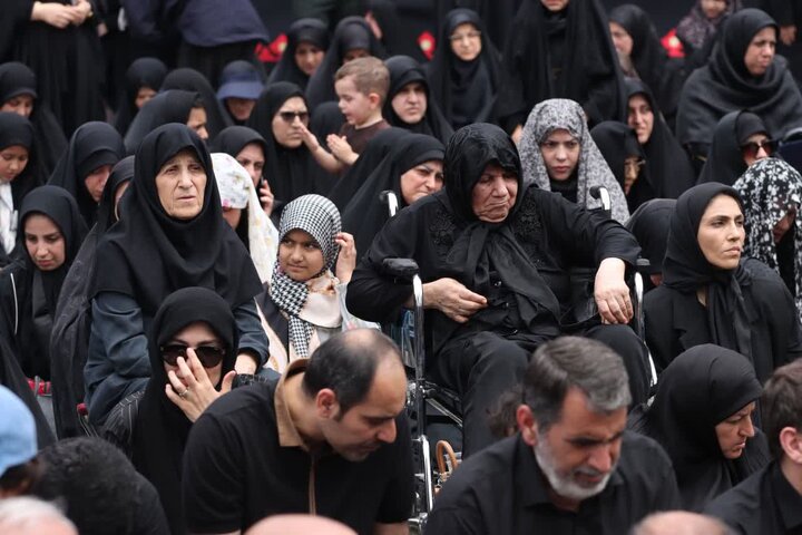 تصاویر/ نماز ظهر عاشورا به امامت نماینده ولی فقیه در استان مازندران