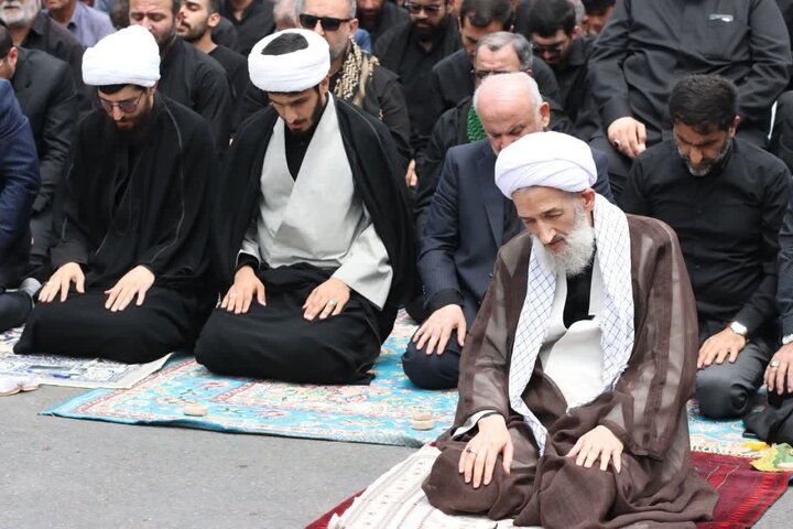 تصاویر/ نماز ظهر عاشورا به امامت نماینده ولی فقیه در استان مازندران