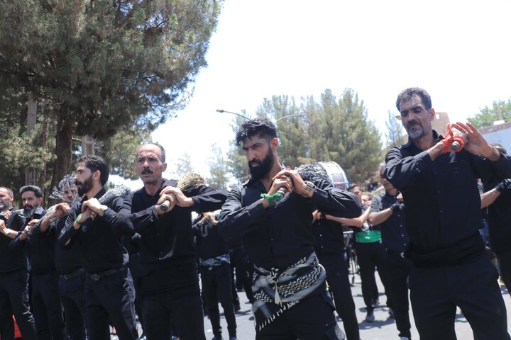 تصاویر| مراسم عزاداری روز عاشورا در بیرجند
