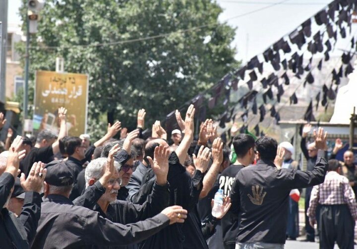 تصاویر/ مراسم عزای عاشورای حسینی در شهر سنندج