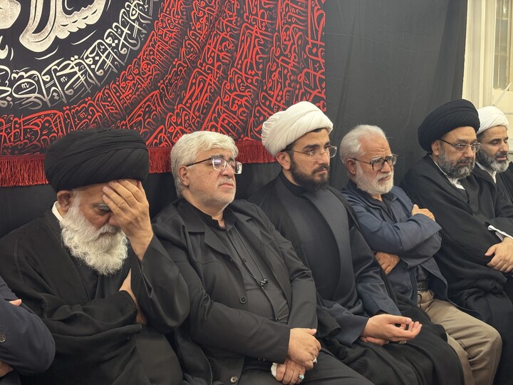 تصاویر / مراسم عزاداری سالار شهیدان در بیت مرحوم آیت الله العظمی فاضل لنکرانی