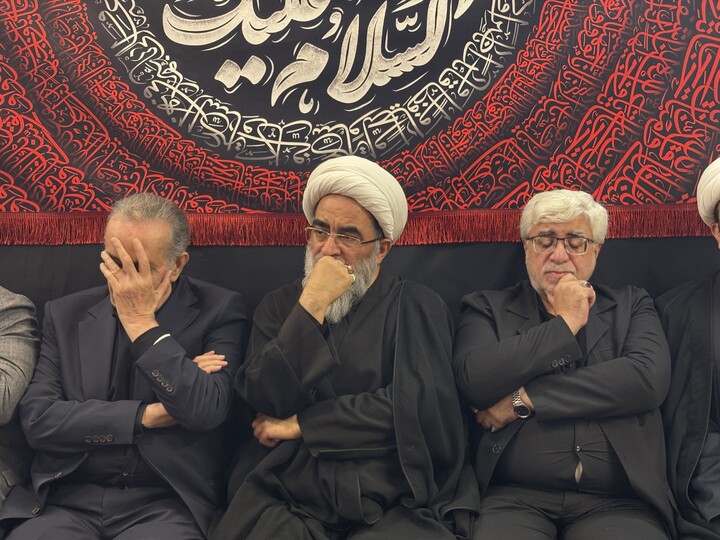تصاویر / مراسم عزاداری سالار شهیدان در بیت مرحوم آیت الله العظمی فاضل لنکرانی