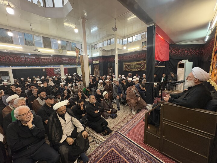 تصاویر / مراسم عزاداری سالار شهیدان در بیت مرحوم آیت الله العظمی فاضل لنکرانی