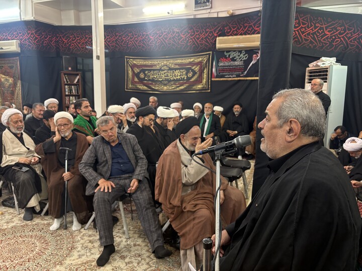 تصاویر / مراسم عزاداری سالار شهیدان در بیت مرحوم آیت الله العظمی فاضل لنکرانی