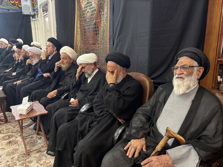 تصاویر / مراسم عزاداری سالار شهیدان در بیت مرحوم آیت الله العظمی فاضل لنکرانی
