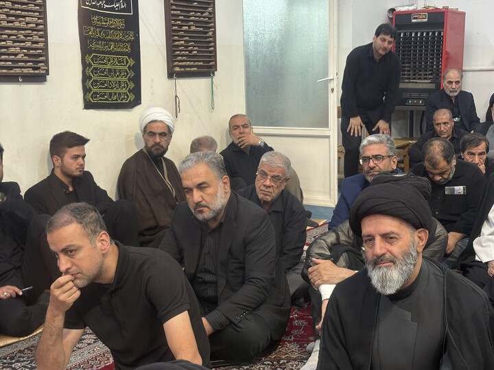 تصاویر / مراسم عزاداری روز عاشورا در بیت آیت الله العظمی سبحانی